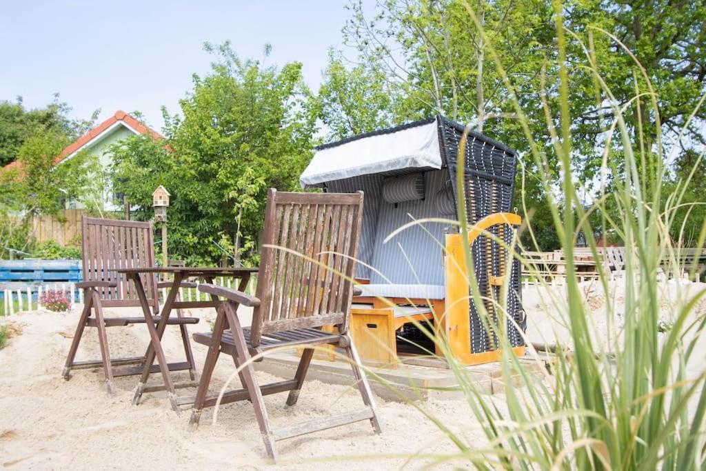 Ferienwohnungen Fehmarn Mit Parkplatz In Petersdorf Eksteriør bilde